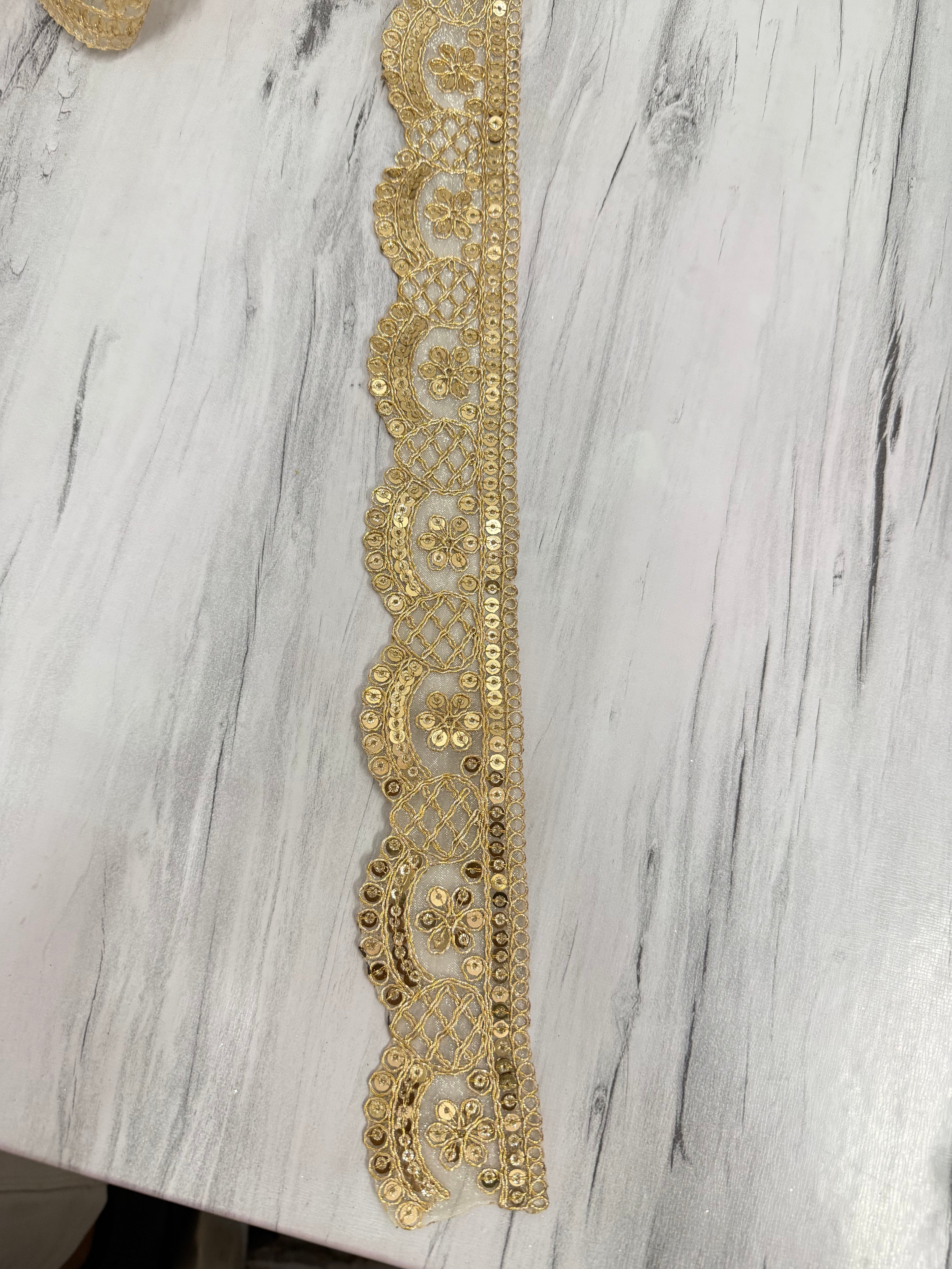 Golden Sequin Floral Jaal Embroidery Lace Border for Saree, Dupatta & Dress Designing (Fancy Scallop Design Lace) 9 meter