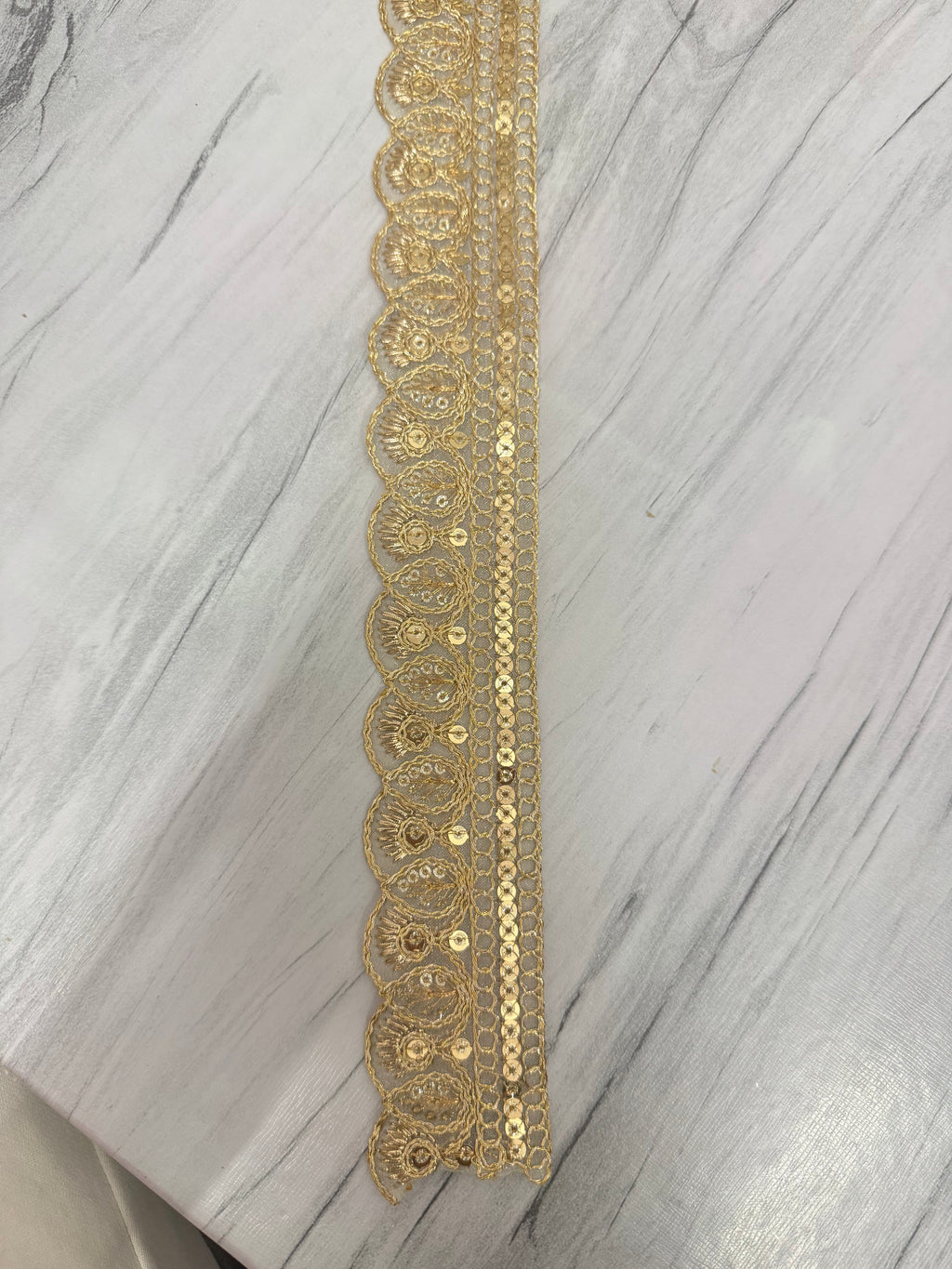 Golden Sequin Floral Jaal Embroidery Lace Border for Saree, Dupatta & Dress Designing (Fancy Scallop Design Lace) 9 meter