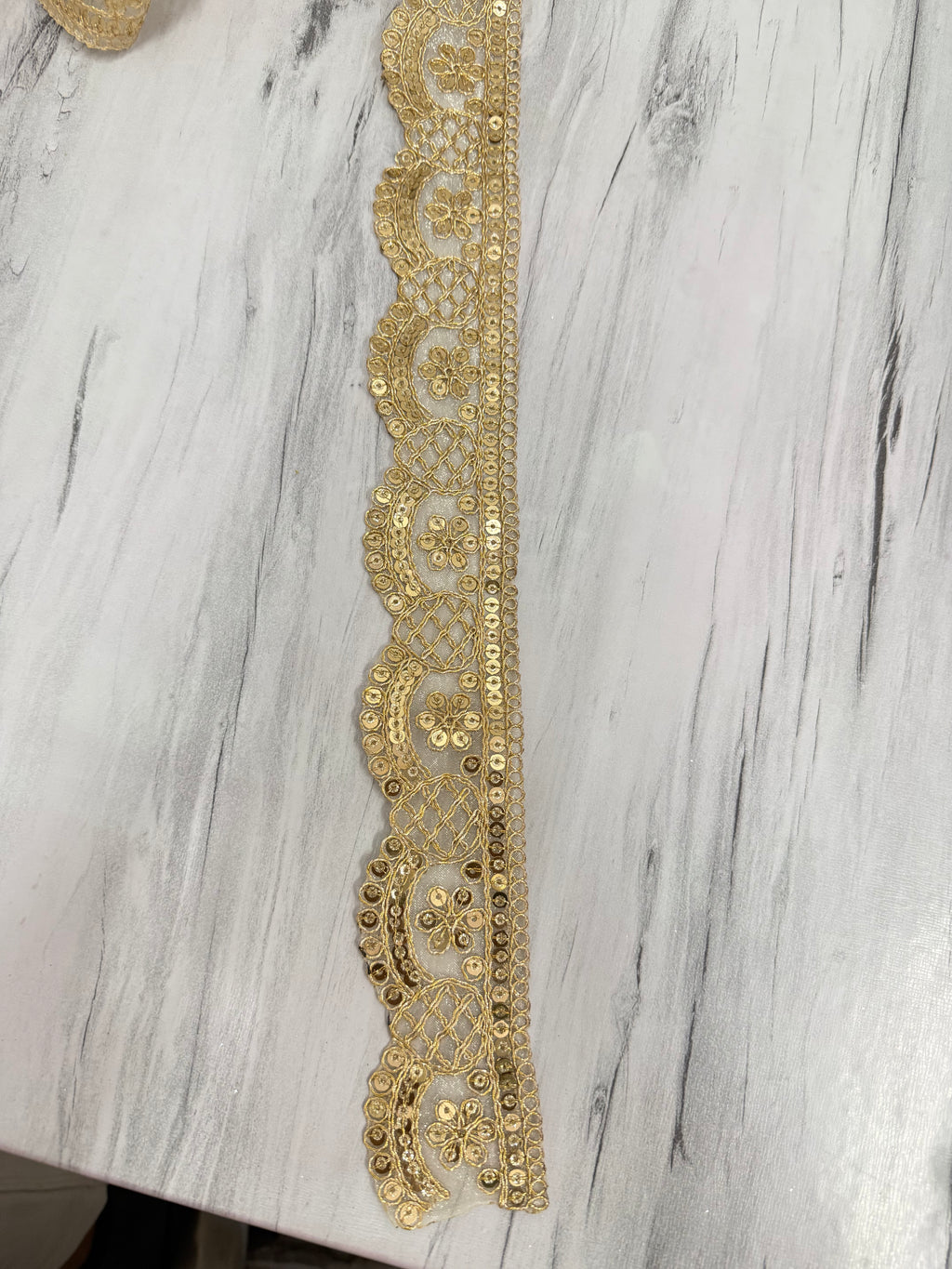 Golden Sequin Floral Jaal Embroidery Lace Border for Saree, Dupatta & Dress Designing (Fancy Scallop Design Lace) 9 meter